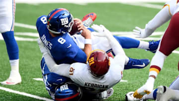 Washington Football Team defensive end Ryan Kerrigan (91) sacks New York Giants quarterback Daniel Jones (8) in the first half at MetLife Stadium on Sunday, Oct. 18, 2020, in East Rutherford.Nyg Vs Was