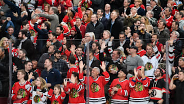 CHICAGO, IL - MARCH 01: Fans cheer after the Chicago Blackhawks scored against the Pittsburgh Penguins in the second period at the United Center on March 1, 2017 in Chicago, Illinois. (Photo by Bill Smith/NHLI via Getty Images)