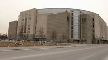 CHICAGO - JANUARY 16: Exterior view of the United Center, home of the Chicago Blackhawks taken on January 16, 2003 in Chicago,Illinois. (Photo By Jonathan Daniel/Getty Images)