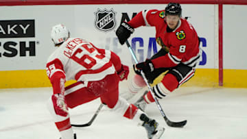 Chicago Blackhawks, Dominik Kubalik #8 Mandatory Credit: Mike Dinovo-USA TODAY Sports