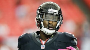 Oct 23, 2016; Atlanta, GA, USA; Atlanta Falcons wide receiver Julio Jones (11) prepares for a game against the San Diego Chargers at the Georgia Dome. Mandatory Credit: Brett Davis-USA TODAY Sports