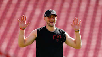 TAMPA, FLORIDA - DECEMBER 29: Matt Schaub #8 of the Atlanta Falcons warms up prior to the game against the Tampa Bay Buccaneers at Raymond James Stadium on December 29, 2019 in Tampa, Florida. (Photo by Michael Reaves/Getty Images)
