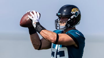 JACKSONVILLE, FLORIDA - JULY 28: Tim Tebow #85 of the Jacksonville Jaguars catches a pass during training camp at TIAA Bank Field on July 28, 2021 in Jacksonville, Florida. (Photo by James Gilbert/Getty Images)