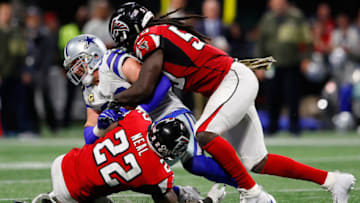 ATLANTA, GA - NOVEMBER 12: Adrian Clayborn