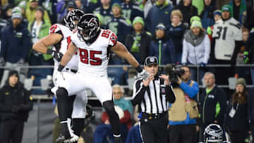SEATTLE, WA - NOVEMBER 20: Tight end Levine Toilolo