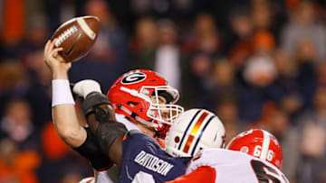 AUBURN, AL - NOVEMBER 11: Marlon Davidson #3 of the Auburn Tigers pressures Jake Fromm #11 of the Georgia Bulldogs at Jordan Hare Stadium on November 11, 2017 in Auburn, Alabama. (Photo by Kevin C. Cox/Getty Images)