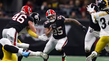 Dec 4, 2022; Atlanta, Georgia, USA; Atlanta Falcons running back Tyler Allgeier (25) runs the ball against the Pittsburgh Steelers in the second half at Mercedes-Benz Stadium. Mandatory Credit: Brett Davis-USA TODAY Sports