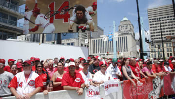 CINCINNATI, OH - JUNE 17: Fans gather during the statue dedication for former Cincinnati Reds Pete Rose prior to a game against the Los Angeles Dodgers at Great American Ball Park on June 17, 2017 in Cincinnati, Ohio. (Photo by Joe Robbins/Getty Images)