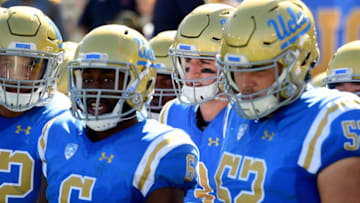 PASADENA, CA - OCTOBER 21: Josh Rosen #3 of the UCLA Bruins waits before the game against the Oregon Ducks at Rose Bowl on October 21, 2017 in Pasadena, California. (Photo by Harry How/Getty Images)