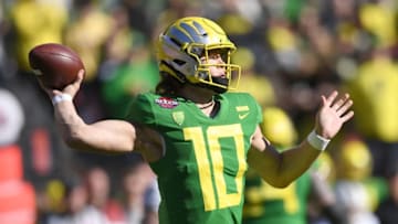 SANTA CLARA, CA - DECEMBER 31: Justin Herbert #10 of the Oregon Ducks looks to pass against the Michigan State Spartans during the first half of the Redbox Bowl at Levi's Stadium on December 31, 2018 in Santa Clara, California. (Photo by Thearon W. Henderson/Getty Images)