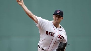 Aug 31, 2016; Boston, MA, USA; Boston Red Sox pitcher Steven Wright (35) delivers a pitch against the Tampa Bay Rays during the first inning at Fenway Park. Mandatory Credit: Greg M. Cooper-USA TODAY Sports