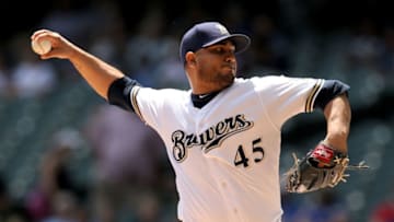 MILWAUKEE, WISCONSIN - JULY 24: Jhoulys Chacin #45 of the Milwaukee Brewers pitches in the first inning against the Cincinnati Reds at Miller Park on July 24, 2019 in Milwaukee, Wisconsin. (Photo by Dylan Buell/Getty Images)