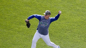 NEW YORK, NEW YORK - SEPTEMBER 11: Aaron Loup #32 of the New York Mets throws on the field before a game against the New York Yankees at Citi Field on September 11, 2021 in New York City. The Yankees defeated the Mets 8-7. (Photo by Jim McIsaac/Getty Images)