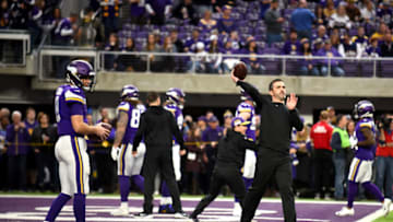MINNEAPOLIS, MN - DECEMBER 30: Minnesota Vikings interim offensive coordinator Kevin Stefanski throws a ball during warmups before the game against the Chicago Bears at U.S. Bank Stadium on December 30, 2018 in Minneapolis, Minnesota. (Photo by Stephen Maturen/Getty Images)