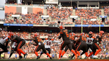 CLEVELAND, OH - DECEMBER 8: Baker Mayfield #6 of the Cleveland Browns at throws the ball over the defense of Nick Vigil #59 of the Cincinnati Bengals during the second quarter FirstEnergy Stadium on December 8, 2019 in Cleveland, Ohio. Cleveland defeated Cincinnati 27-19. (Photo by Kirk Irwin/Getty Images)