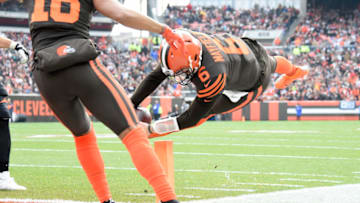 CLEVELAND, OHIO - DECEMBER 08: Quarterback Baker Mayfield #6 of the Cleveland Browns dives in for a touchdown during the first half against the Cincinnati Bengals at FirstEnergy Stadium on December 08, 2019 in Cleveland, Ohio. (Photo by Jason Miller/Getty Images)