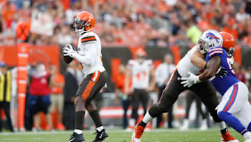 CLEVELAND, OH - AUGUST 17: Tyrod Taylor #5 of the Cleveland Browns looks to pass in the first quarter of a preseason game against the Buffalo Bills at FirstEnergy Stadium on August 17, 2018 in Cleveland, Ohio. (Photo by Joe Robbins/Getty Images)