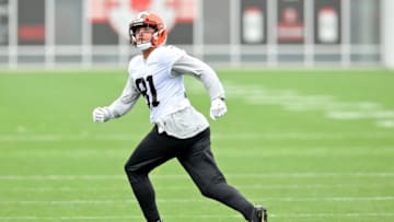 BEREA, OH - JULY 29: Tight end Austin Hooper #81 of the Cleveland Browns runs a drill during the second day of Cleveland Browns Training Camp on July 29, 2021 in Berea, Ohio. (Photo by Nick Cammett/Getty Images)