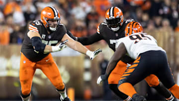 Browns, Joel Bitonio. Mandatory Credit: Scott Galvin-USA TODAY Sports