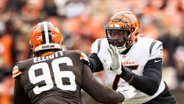 Browns, Jordan Elliott. Mandatory Credit: Scott Galvin-USA TODAY Sports