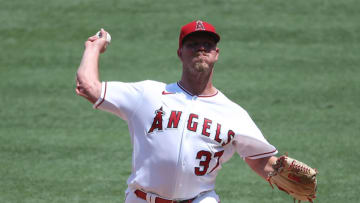 ANAHEIM, CALIFORNIA - AUGUST 18: Dylan Bundy #37 of the Los Angeles Angels pitches during the first inning of a game against the San Francisco Giants at Angel Stadium of Anaheim on August 18, 2020 in Anaheim, California. (Photo by Sean M. Haffey/Getty Images)