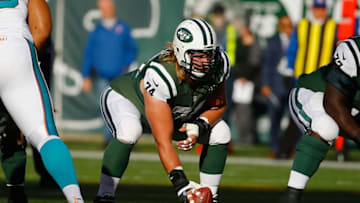 EAST RUTHERFORD, NJ - NOVEMBER 29: Nick Mangold