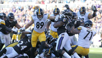 BALTIMORE, MD - NOVEMBER 04: Quarterback Ben Roethlisberger #7 of the Pittsburgh Steelers scores a touchdown in the third quarter against the Baltimore Ravens at M&T Bank Stadium on November 4, 2018 in Baltimore, Maryland. (Photo by Will Newton/Getty Images)