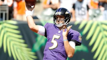 CINCINNATI, OH - SEPTEMBER 10: Joe Flacco #5 of the Baltimore Ravens warms up prior to the start of the game against the Cincinnati Bengals at Paul Brown Stadium on September 10, 2017 in Cincinnati, Ohio. (Photo by Michael Reaves/Getty Images)