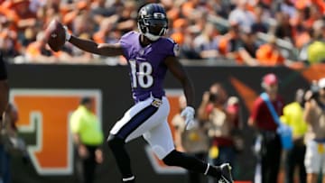 CINCINNATI, OH - SEPTEMBER 10: Jeremy Maclin #18 of the Baltimore Ravens runs the ball into the end zone for a touchdown during the second quarter of the game against the Cincinnati Bengals at Paul Brown Stadium on September 10, 2017 in Cincinnati, Ohio. (Photo by Michael Reaves/Getty Images)