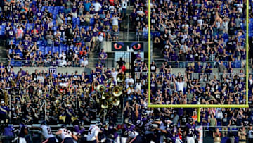 BALTIMORE, MD - OCTOBER 15: Kicker Connor Barth #4 of the Chicago Bears kicks the game winning field goal in overtime against the Baltimore Ravens at M&T Bank Stadium on October 15, 2017 in Baltimore, Maryland. The Chicago Bears win 27 - 24. (Photo by Patrick McDermott/Getty Images)