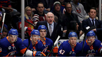 UNIONDALE, NEW YORK - MARCH 01: Head Coach Barry Trotz of the New York Islanders coaches against the Washington Capitals during their game at NYCB Live's Nassau Coliseum on March 01, 2019 in Uniondale, New York. (Photo by Al Bello/Getty Images)