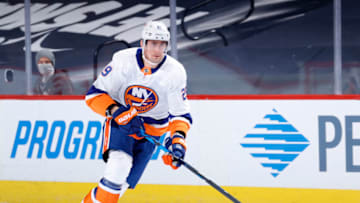 PHILADELPHIA, PENNSYLVANIA - JANUARY 30: Brock Nelson #29 of the New York Islanders takes the puck in the second period against the Philadelphia Flyers at Wells Fargo Center on January 30, 2021 in Philadelphia, Pennsylvania. (Photo by Tim Nwachukwu/Getty Images)