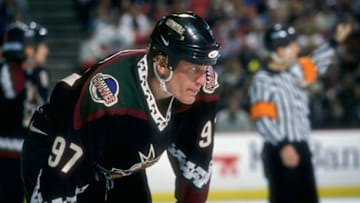 6 Apr 1997: Center Jeremy Roenick of the Phoenix Coyotes in action during a game against the Colorado Avalanche at the McNichols Sports Arena in Denver, Colorado. The Avalanche won the game 2-1. Mandatory Credit: Nevin Reid /Allsport