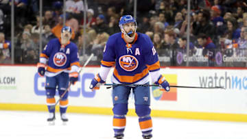 NEW YORK, NY - FEBRUARY 13: Andrew Ladd #16 of the New York Islanders reacts in the second period against the Columbus Blue Jackets during their game at Barclays Center on February 13, 2018 in the Brooklyn borough of New York City. (Photo by Abbie Parr/Getty Images)
