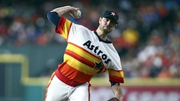 Aug 6, 2016; Houston, TX, USA; Houston Astros starting pitcher Doug Fister (58) delivers a pitch during the second inning against the Texas Rangers at Minute Maid Park. Mandatory Credit: Troy Taormina-USA TODAY Sports