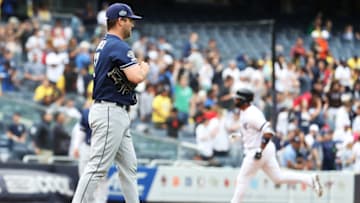 NEW YORK, NEW YORK - MAY 29: Gleyber Torres #25 of the New York Yankees rounds the bases after hitting a two run home run in the seventh inning against Luis Perdomo #61 of the San Diego Padres during their game at Yankee Stadium on May 29, 2019 in New York City. (Photo by Al Bello/Getty Images)