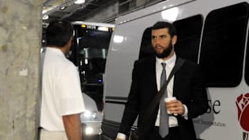 Nov 2, 2015; Charlotte, NC, USA; Indianapolis Colts quarterback Andrew Luck (12) arrives to the stadium before the game against the Carolina Panthers at Bank of America Stadium. Mandatory Credit: Sam Sharpe-USA TODAY Sports