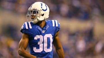 Nov 24, 2016; Indianapolis, IN, USA; Indianapolis Colts cornerback Rashaan Melvin (30) against the Pittsburgh Steelers at Lucas Oil Stadium. The Steelers won 28-7. Mandatory Credit: Aaron Doster-USA TODAY Sports