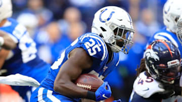 INDIANAPOLIS, INDIANA - OCTOBER 27: Marlon Mack #25 of the Indianapolis Colts runs with the ball against the Denver Broncos at Lucas Oil Stadium on October 27, 2019 in Indianapolis, Indiana. (Photo by Andy Lyons/Getty Images)