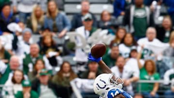 EAST RUTHERFORD, NJ - OCTOBER 14: Wide receiver Zach Pascal #14 of the Indianapolis Colts goes up for a catch against cornerback Morris Claiborne #21 of the New York Jets during the second half at MetLife Stadium on October 14, 2018 in East Rutherford, New Jersey. The New York Jets won 42-34. (Photo by Mike Stobe/Getty Images)