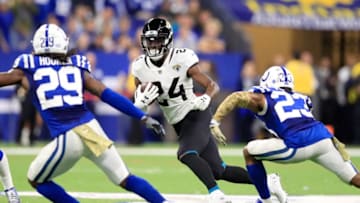 INDIANAPOLIS, IN - NOVEMBER 11: T.J. Yeldon #24 of the Jacksonville Jaguars runs the ball against Indianapolis Colts in the fourth quarter at Lucas Oil Stadium on November 11, 2018 in Indianapolis, Indiana. (Photo by Andy Lyons/Getty Images)