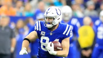 INDIANAPOLIS, IN - NOVEMBER 25: Jack Doyle #84 of the Indianapolis Colts runs with the ball against the Miami Dolphins at Lucas Oil Stadium on November 25, 2018 in Indianapolis, Indiana. (Photo by Andy Lyons/Getty Images)