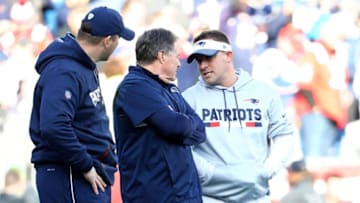FOXBOROUGH, MA - JANUARY 21: Head coach Bill Belichick of the New England Patriots talks with offensive coordinator Josh McDaniels before the AFC Championship Game against the Jacksonville Jaguars at Gillette Stadium on January 21, 2018 in Foxborough, Massachusetts. (Photo by Maddie Meyer/Getty Images)