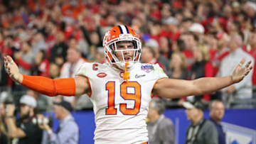 GLENDALE, ARIZONA - DECEMBER 28: Tanner Muse #19 of the Clemson Tigers celebrates his teams win over the Ohio State Buckeyes in the College Football Playoff Semifinal at the PlayStation Fiesta Bowl at State Farm Stadium on December 28, 2019 in Glendale, Arizona. (Photo by Christian Petersen/Getty Images)