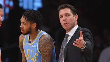 LOS ANGELES, CA - DECEMBER 27: Head coach Luke Walton of the Los Angeles Lakers consoles Brandon Ingram
