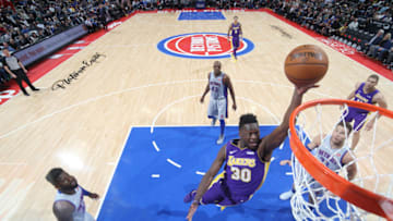 DETROIT, MI - MARCH 26: Julius Randle #30 of the Los Angeles Lakers shoots the ball during the game against the Detroit Pistons on March 26, 2018 at Little Caesars Arena in Detroit, Michigan. NOTE TO USER: User expressly acknowledges and agrees that, by downloading and/or using this photograph, User is consenting to the terms and conditions of the Getty Images License Agreement. Mandatory Copyright Notice: Copyright 2018 NBAE (Photo by Brian Sevald/NBAE via Getty Images)