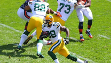Green Bay Packers wide receiver Ty Montgomery (88) returns a kick during the first quarter against the Chicago Bears at Soldier Field. Dennis Wierzbicki-USA TODAY Sports