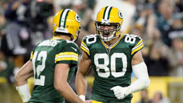 Aaron Rodgers, Jimmy Graham, Green Bay Packers. (Photo by Dylan Buell/Getty Images)