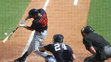 Tigers outfielder Riley Greene singles.