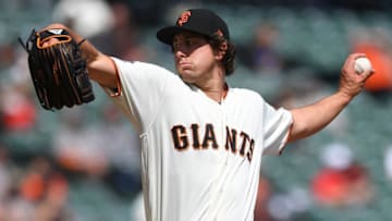 SAN FRANCISCO, CA - SEPTEMBER 12: Derek Holland #45 of the San Francisco Giants pitches against the Atlanta Braves in the top of the first inning at AT&T Park on September 12, 2018 in San Francisco, California. (Photo by Thearon W. Henderson/Getty Images)
